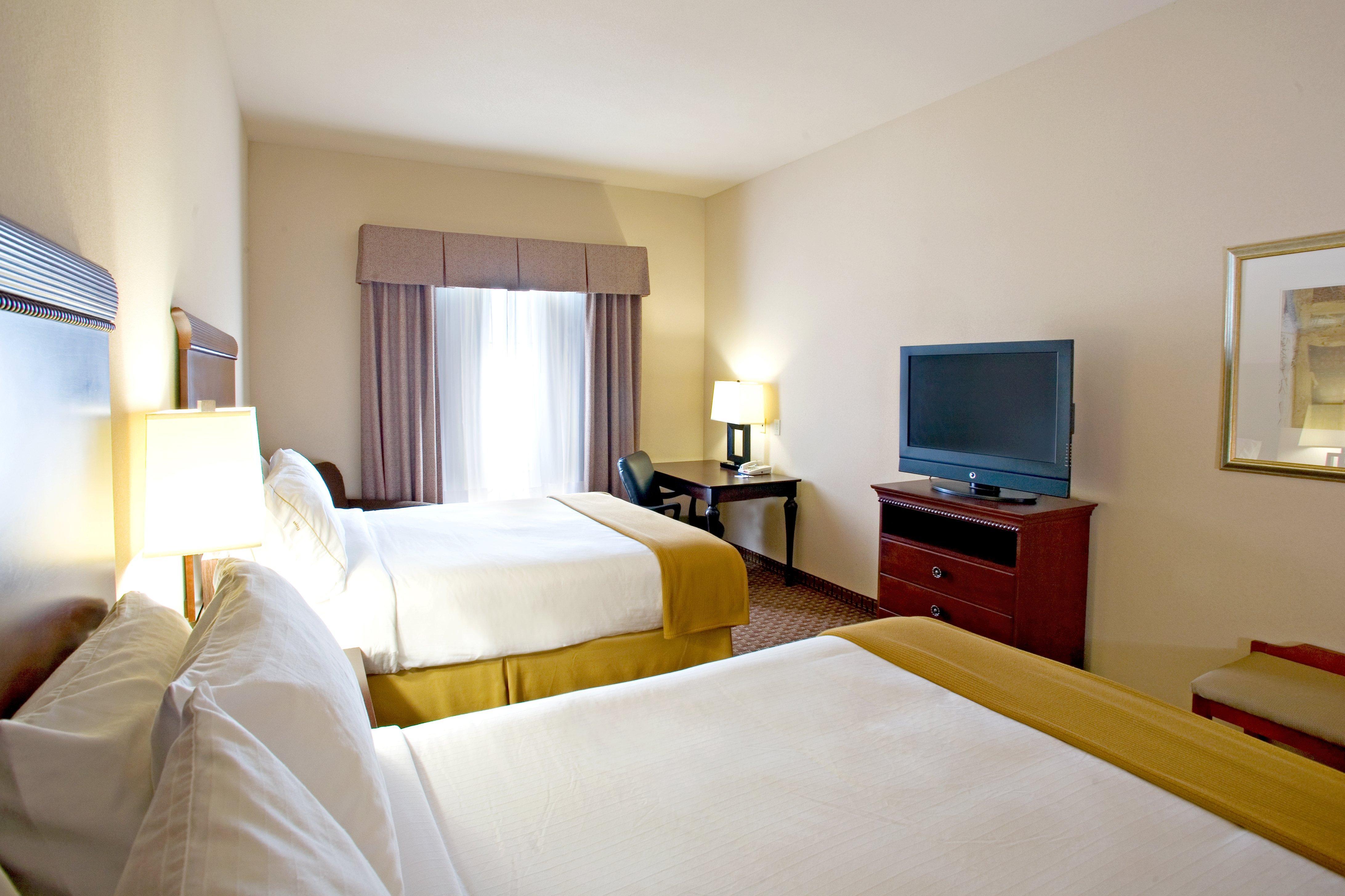 Holiday Inn Express Hotel And Suites Kingsville By Ihg Exterior photo